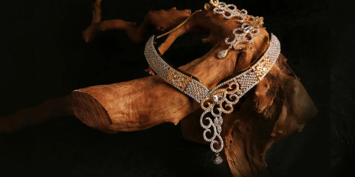 a diamond bridal jewelry set kept on a wooden piece