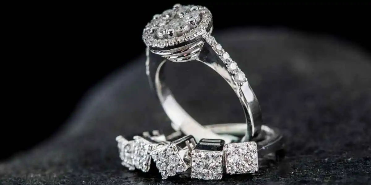 A diamond ring shown picture with side angle