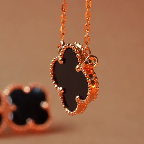 locket set